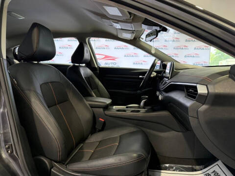 2022 Nissan Altima 2.5 SR