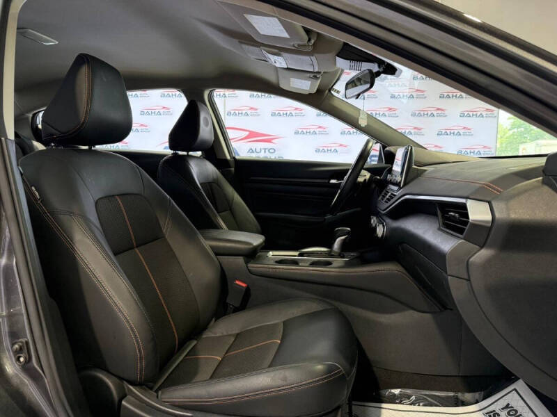 2022 Nissan Altima 2.5 SR