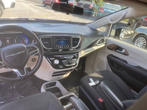 2019 Chrysler Pacifica LX