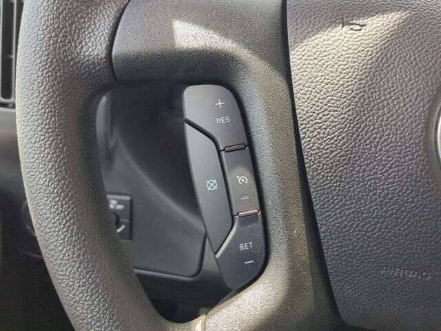 2025 Chevrolet Express 2500