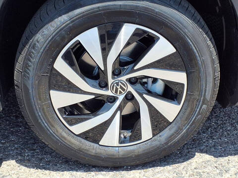 2025 Volkswagen Tiguan S