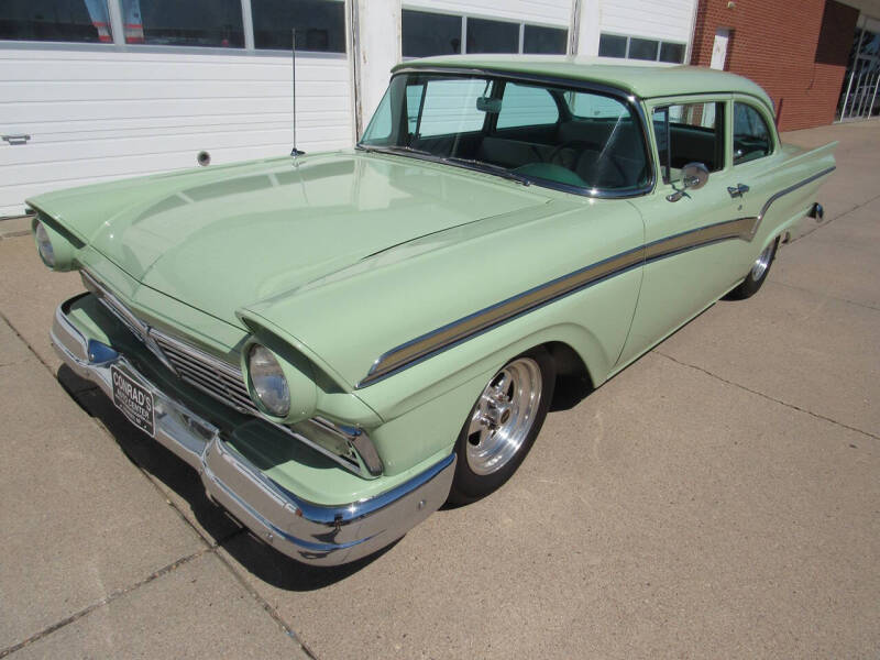 1957 Ford Fairlane