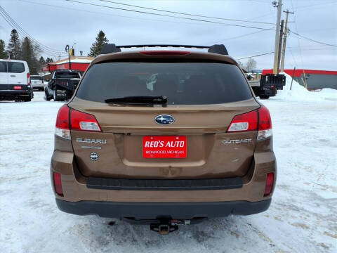 2011 Subaru Outback 2.5i Premium
