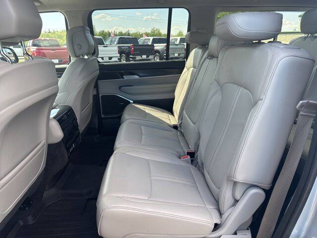 2024 Jeep Wagoneer