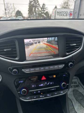 2018 Hyundai Ioniq Hybrid SEL