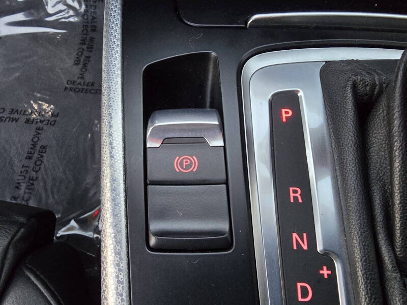 2011 Audi A5 2.0T quattro Premium Plus