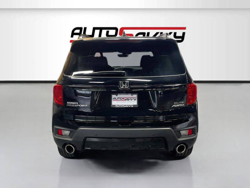 2023 Honda Passport Elite