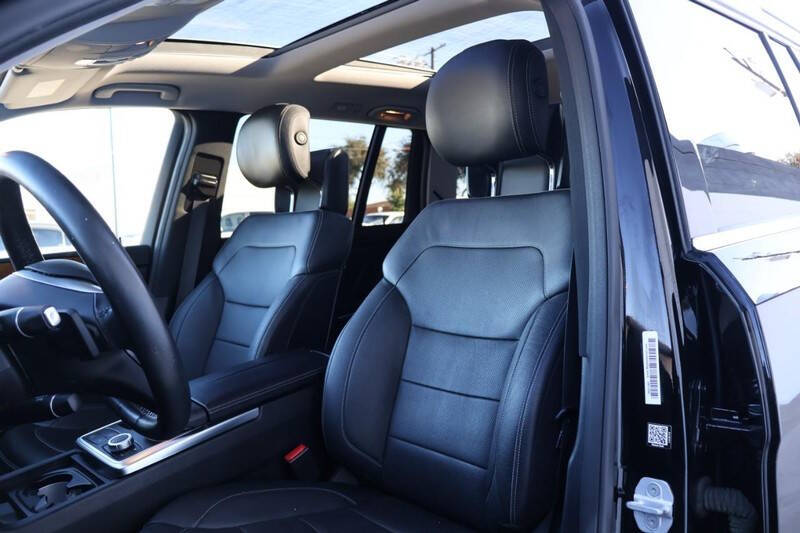 2015 Mercedes-Benz GL-Class GL 550 4MATIC