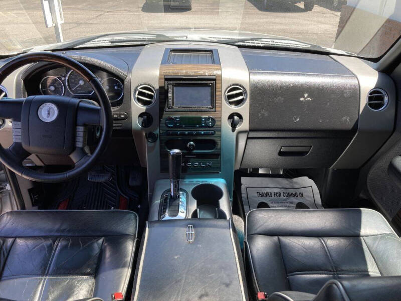 2007 Lincoln Mark LT