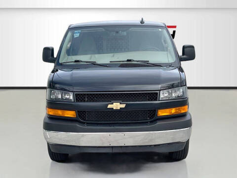 2024 Chevrolet Express 2500