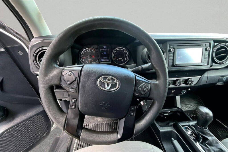 2019 Toyota Tacoma SR