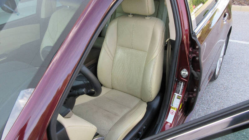 2014 Toyota Avalon Hybrid Limited