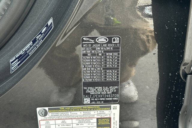 2026 Land Rover Defender 110 P300 S