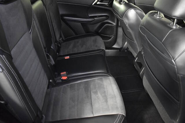 2024 Mitsubishi Outlander PHEV SE