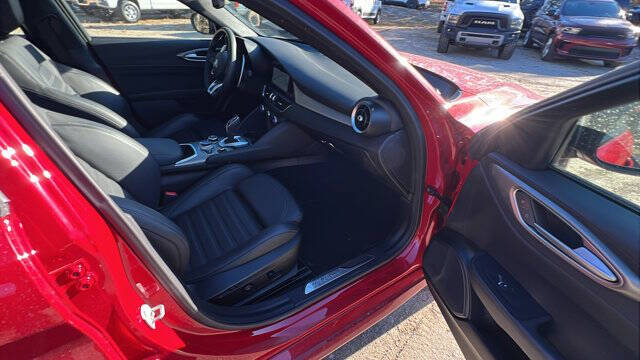 2025 Alfa Romeo Giulia