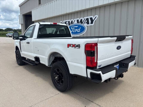 2025 Ford F-350 Super Duty XL