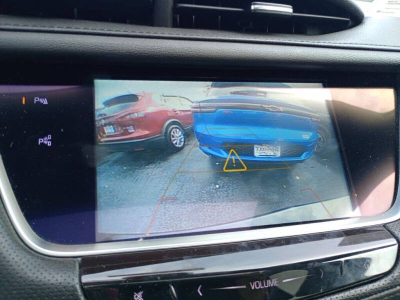 2018 Cadillac XT5 Premium Luxury