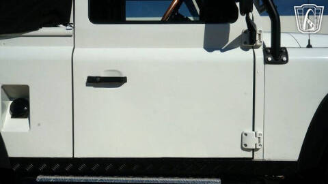1986 Land Rover Defender
