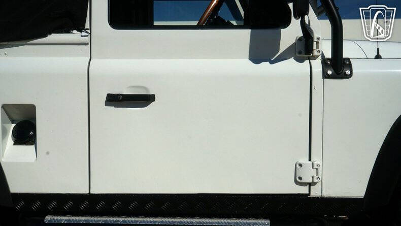 1986 Land Rover Defender