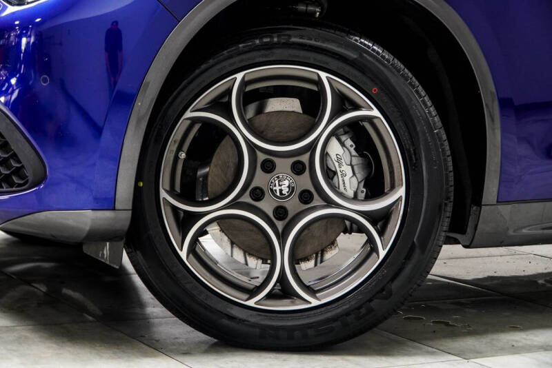 2022 Alfa Romeo Stelvio Ti