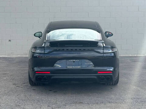 2023 Porsche Panamera
