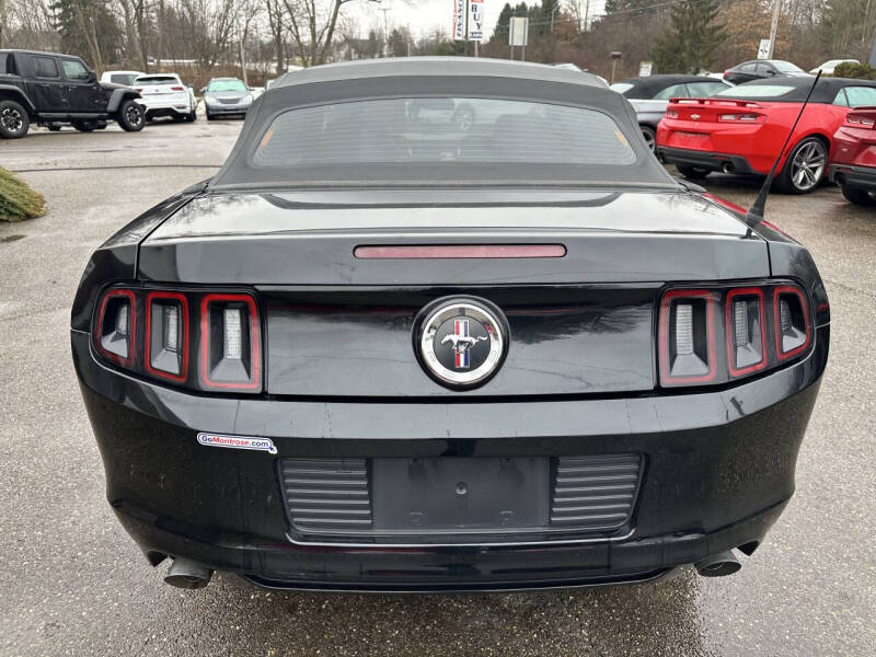 2014 Ford Mustang V6