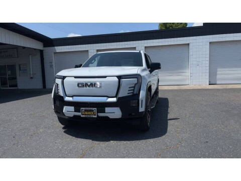 2025 GMC Sierra EV Denali