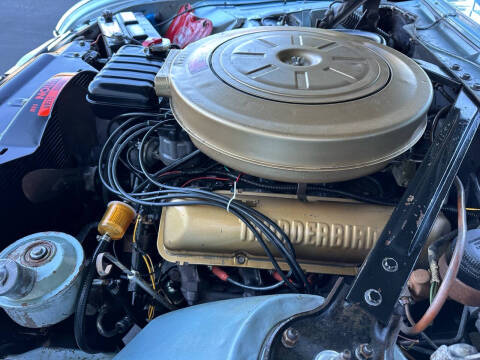 1963 Ford Thunderbird