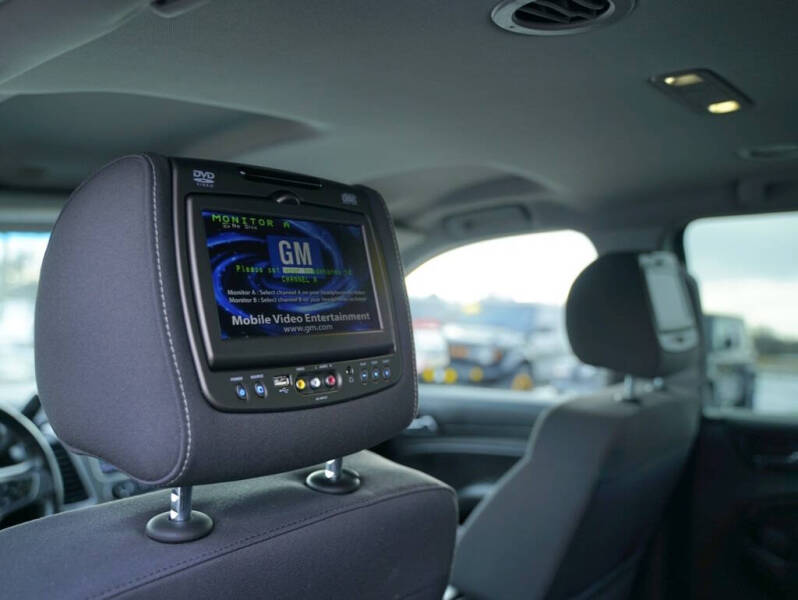 2017 GMC Yukon XL SLE