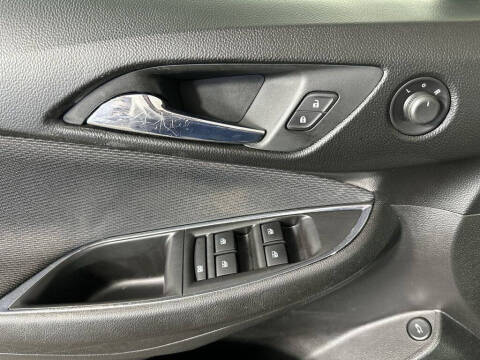 2017 Chevrolet Cruze LT Auto