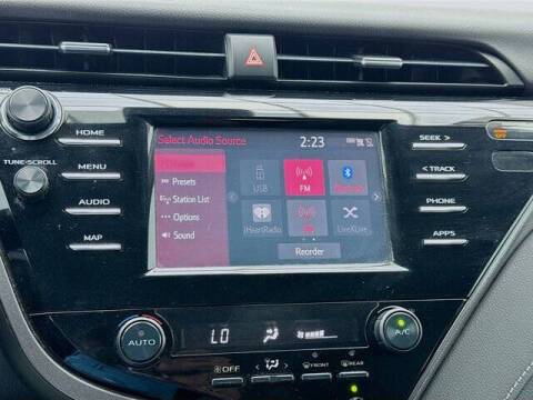 2019 Toyota Camry SE