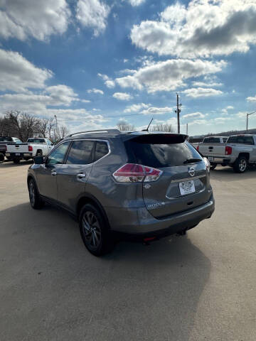 2016 Nissan Rogue S