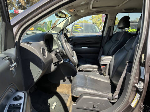 2016 Jeep Compass Latitude