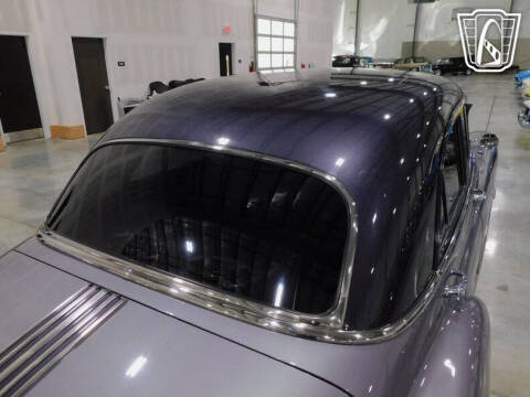 1949 Pontiac Silver Streak