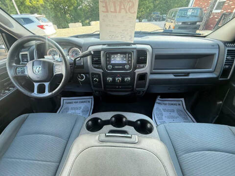 2017 RAM 1500 Express