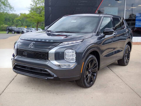 2026 Mitsubishi Outlander LE