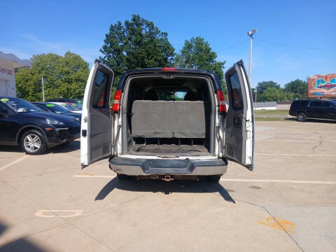 2010 Chevrolet Express LT 2500