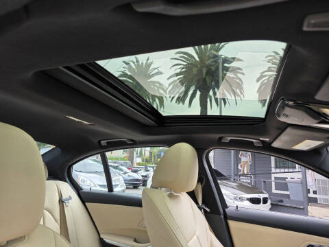 2019 BMW 3 Series 330i