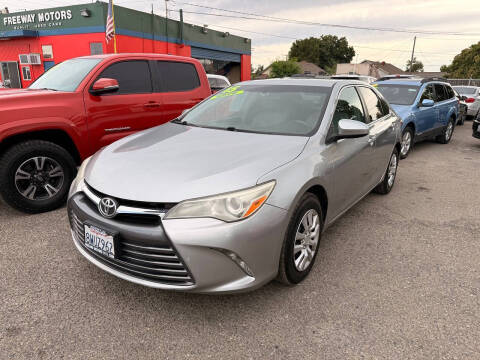 2015 Toyota Camry LE