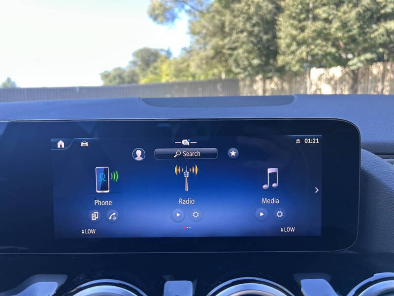 2025 Mercedes-Benz GLA GLA 250 4MATIC