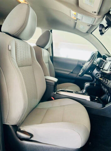 2019 Toyota Tacoma SR5 V6