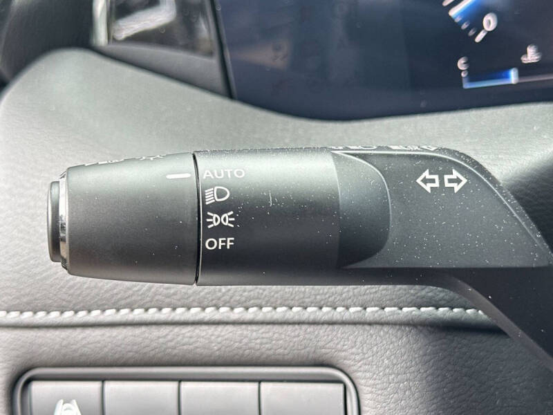 2025 Nissan Armada SV