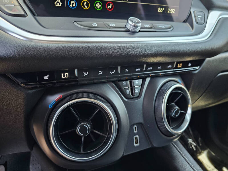 2025 Chevrolet Blazer LT