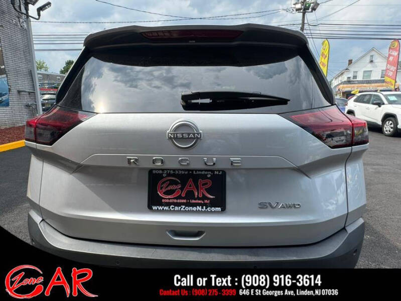 2022 Nissan Rogue SV