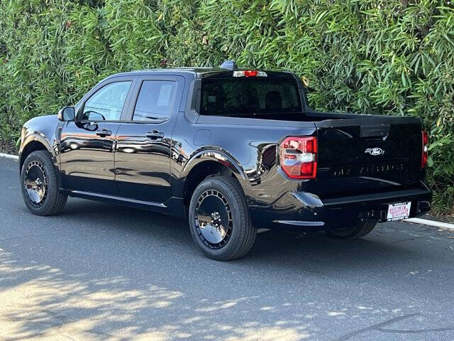 2025 Ford Maverick Lobo