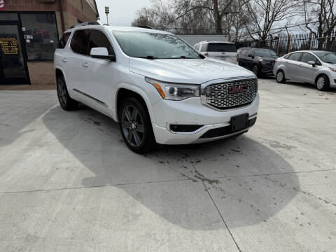 2017 GMC Acadia Denali