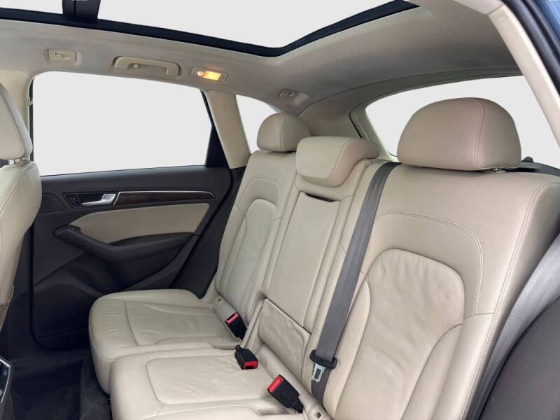 2016 Audi Q5 2.0T quattro Premium