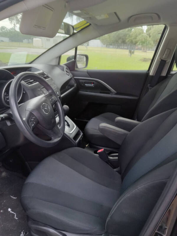 2014 Mazda MAZDA5 Sport