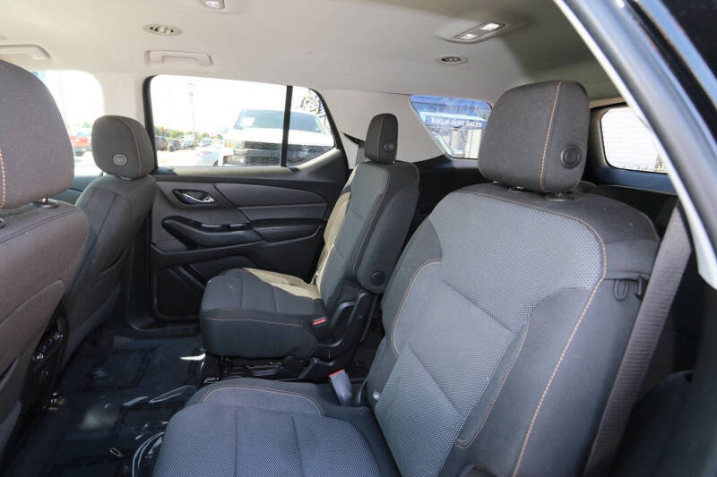 2018 Chevrolet Traverse LT Cloth