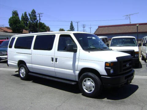 2013 Ford E-Series E-350 SD XL